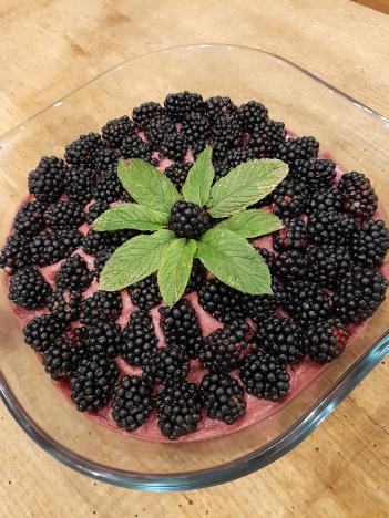 File:No-bake xberry cake (completed).jpg