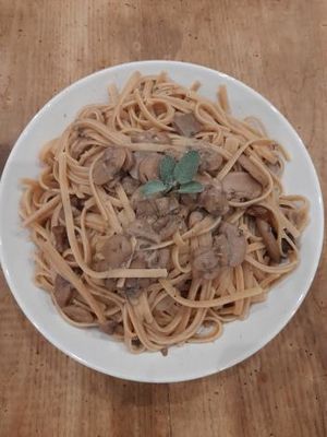 Pasta with mushrooms.jpg